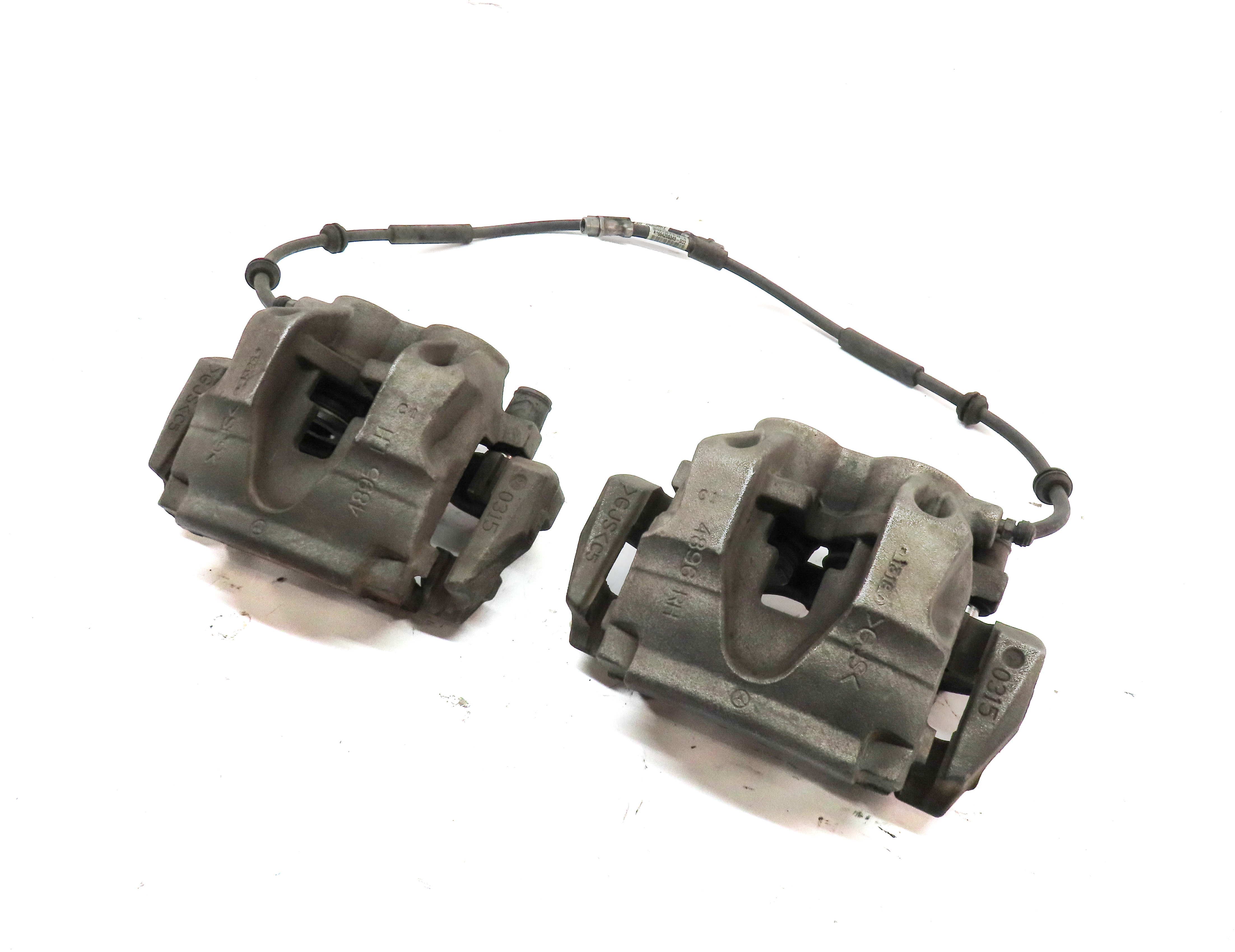2012-2019 MERCEDES GL350 GL450 GLS350 ML350 (W166 X166) FRONT BRAKE CALIPER SET — exact item pictured